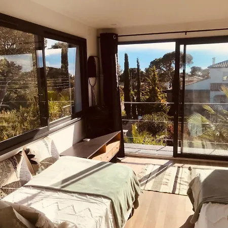 Le Cube アパート *